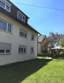 Kapitalanleger oder Selbstbezieher! 3 Zimmer-Dachgeschoss-Wohnung, Balkon und Garage - Backnang