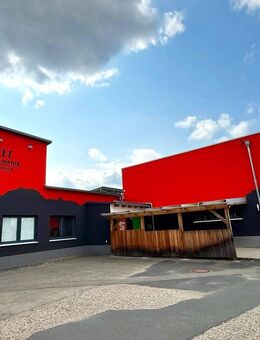 Renditestarkes Investment - Gewerbehalle mit langfristigem Mietvertrag - Ebersdorf (Coburg)