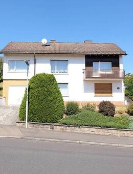 Gepflegtes Einfamilienhaus mit Garten im beliebten Stadtteil Frauenberg ! - Bad Hersfeld