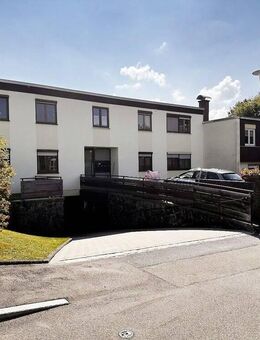Ideal für die Familie! - Geräumige 4 Zimmer Wohnung mit Südbalkon in ruhiger Wohnlage - Miesbach