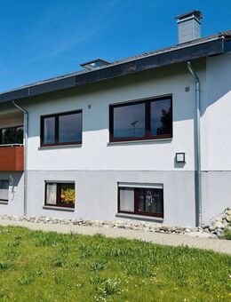 Familienfreundliches 3-Parteienhaus in sonniger und ruhiger Lage - Emmingen-Liptingen