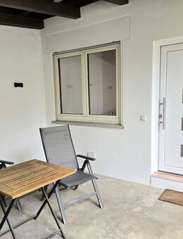 Kleine Erdgeschosswohnung im Anbau eines Einfamilienhauses - Saulheim