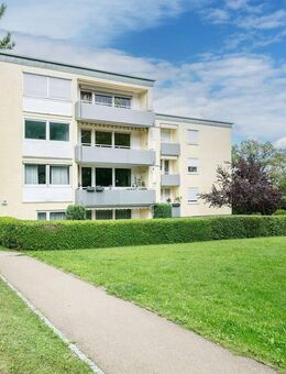 Wohnglück mit Sonnenstunden - Helle 4-Zi.-Whg. mit Loggia - Ulm