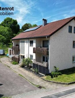 Investment mit Potential! 2-Familienhaus mit großem Bauplatz - Täferrot