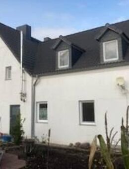 4 Familienhaus mit separater Gewerbeeinheit - Merseburg