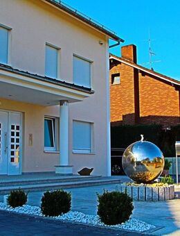 Elegante 2-Zimmer-Whg im Niedrigenergiehaus (Erdwärme) in bevorzugter Wohnlage - Kandel