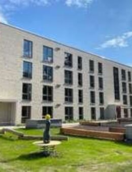 Helle 3-Zimmerwohnung mit Terrasse (ohne WBS) - Hamburg