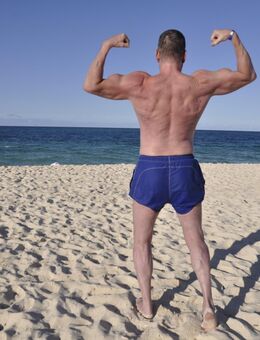 Suche Bodybuilderin für eine Partnerschaft auf Augenhöhe - Delmenhorst