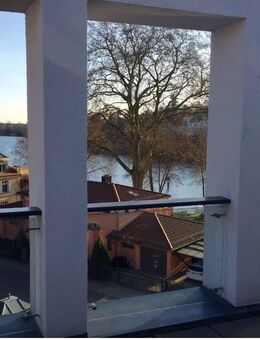 Einmaliger Seeweitblick- Traumhaftes modernes Penthouse (Befristet bis zum 31.12.2026 - Potsdam