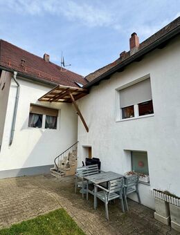 Zentral wohnen – Doppelhaushälfte mit Garten in Hirschaid - BEZUGSFREI - Hirschaid