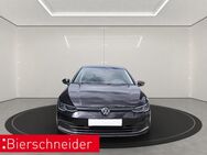 VW Golf, 2.0 TDI Move, Jahr 2023 - Greding