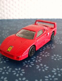 Maisto-Ferrari F40,ca. 7,5 cm - Linnich