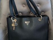 Guess Tasche/Handtasche NEU Preis Verhandelbar - Königsbrunn