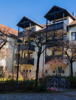 ***Heike Borchers Immobilien***Dachgeschosstraum im Herzen von Unterhaching*** - Unterhaching