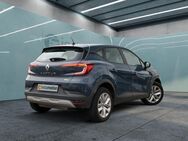 Renault Captur, 1.6 II E-TECH Plug-in Hybrid 160 Business, Jahr 2022 - München