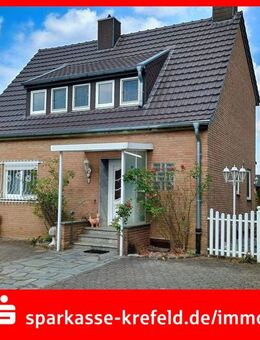 Einfamilienhaus mit zwei Garagen - Meerbusch