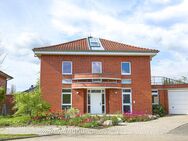 Schicke und vielseitige Villa in Lüneburg-Oedeme! - Lüneburg