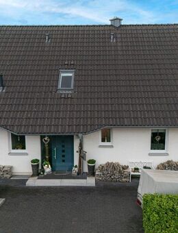 Seelscheid: Junges und freistehendes Einfamilienhaus sucht neue Familie! - Neunkirchen-Seelscheid