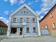 Wohn- und Geschäftshäuser am Marktplatz in Eslarn - Eslarn