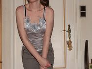Sexy silber Vokuhila Top mit Federn, Party, Partytop, Gr. XS - Düsseldorf