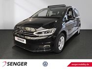 VW Touran, 1.5 l TSI Highline, Jahr 2022 - Bad Segeberg