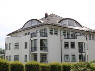 Charmantes Penthouse am Kurpark Bad Schwartau seltene Gelegenheit - Bad Schwartau