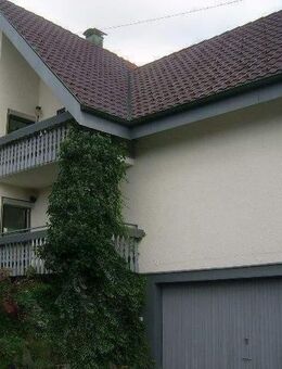 Wohnhaus (2 WE) mit 3 Garagen in Oberndorf- Beffendorf! - Oberndorf (Neckar)