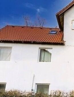 Günstige renovierte DHH in ruhiger und zentraler Lage von Nenningen ! - Lauterstein
