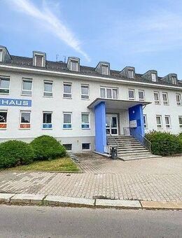 Flöha - Ehemalige Hautarztpraxis als Kapitalanlage oder zur gewerblichen Eigennutzung - Flöha