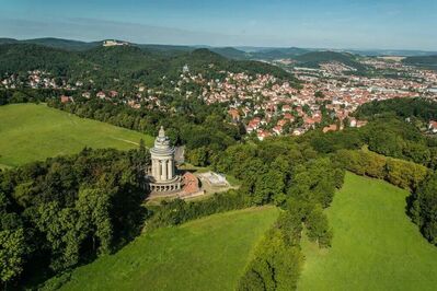 Jetzt Sonderabschreibung und Förderung der Stadt nutzen !! vollvermietetes Renditeobjekt in exponierter Lage von Eisenach