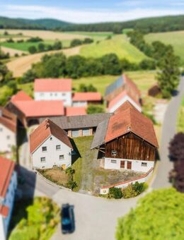 Charmanter Bauernhof mit Nebengebäuden und Erweiterungsmöglichkeit - Schmidgaden