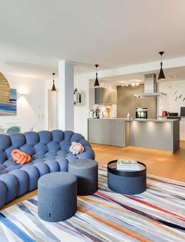 Traumlage Altschwabing: 3-Zimmer-Luxuswohnung mit Loggia zwischen Siegestor und Englischem Garten - München