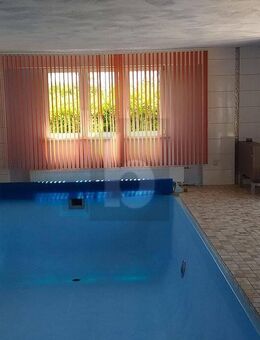 VILLA, TOP ZUSTAND, URLAUBSFEELING, SPITZENPREIS! - Weiskirchen