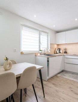 *Reserviert* Modernisierte 4-Zimmer-Wohnung mit Garage & Balkon - Grenznah wohnen in Klettgau-Erzingen - Klettgau
