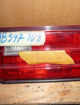 MB597908 Rückleuchte rechts gebraucht Mitsubishi Galant E30 - Hannover Vahrenwald-List