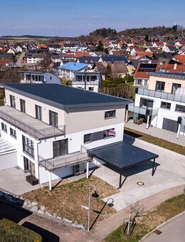 Moderne 4-Zimmer-Wohnung im Penthouse-Stil mit Dachterrasse - Dunningen