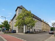 Charmante 2-Zi.-Altbau-ETW mit großer Wohnküche und sep. Abstellkammer (Büro) in München-Neuhausen - München
