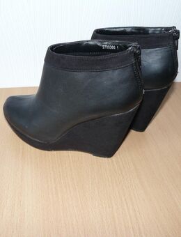 Damenstiefel von Deichmann– Gr. 36 ( schwarz) - Leverkusen