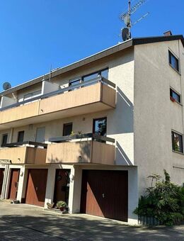 Gepflegtes Reiheneckhaus m. Terrasse u. drei Balkonen in bevorzugter, zentrumsnaher Lage - Filderstadt
