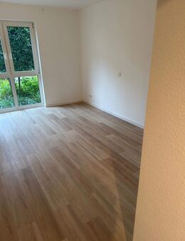 2,5-Zimmerwohnung mit Terrasse - Hürth