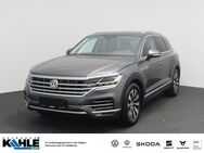 VW Touareg, 3.0 TFSI Elegance LFW, Jahr 2019 - Walsrode