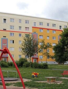 Gemütliche 3-Raum-Wohnung mit Balkon und Badewanne - Gera