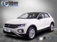 VW T-Roc, 1.0 TSI Style, Jahr 2025 - Brandis