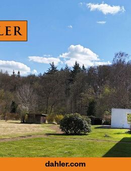 Attraktives Projekt zur Weiterentwicklung - Traumhaftes Grundstück nahe Seenplatte - Mölln (Schleswig-Holstein)