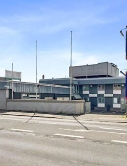 Luxuriöses Wohnen mit Gewerbe in zentraler Lage von Remscheid - Remscheid
