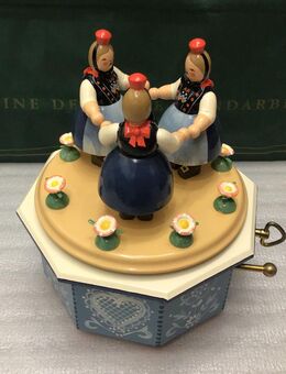 Wendt & Kühn seltene guterhaltene/ neuwertige Hessenmädchen Spieluhr Erzgebirge - Meerbusch