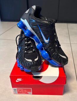 Nike Sportswear Shox TL Sneaker low Farbe black/racer blue Blau Schwarz 44 NEW - Dortmund
