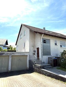 2 ½-FAMILIENWOHNHAUS MIT GARTEN UND 3 GARAGEN - Schwäbisch Hall