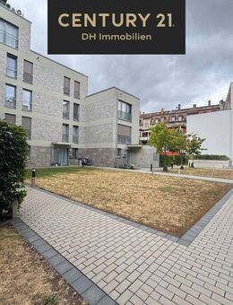 Urbanes Wohnen mit Stil - energieeffiziente 2-Zimmer-Wohnung mit Designerküche und großem Balkon - Nürnberg