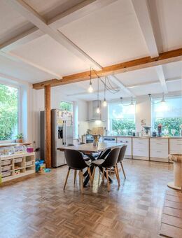 Familienfreundliches Hinterhaus mit Garten - flexibel gestaltbar - Ludwigsburg